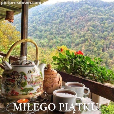 Kartka kawa na dzień dobry w piątek góry do pobrania za darmo